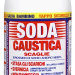 Soda Caustica in Scaglie 1 kg – Idrossido di Sodio 98-99% per Pulizia e Manutenzione