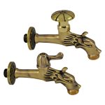 Rubinetto Ornamentale Rinascimento in Ottone Antichizzato – Design Classico per Giardino e Fontane